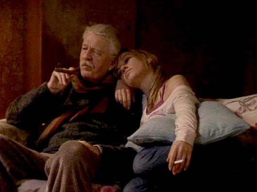 Gro&szlig;vater und Enkelin